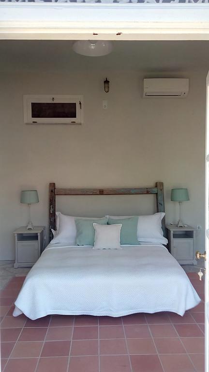 Emporio Hotel Sými Luaran gambar